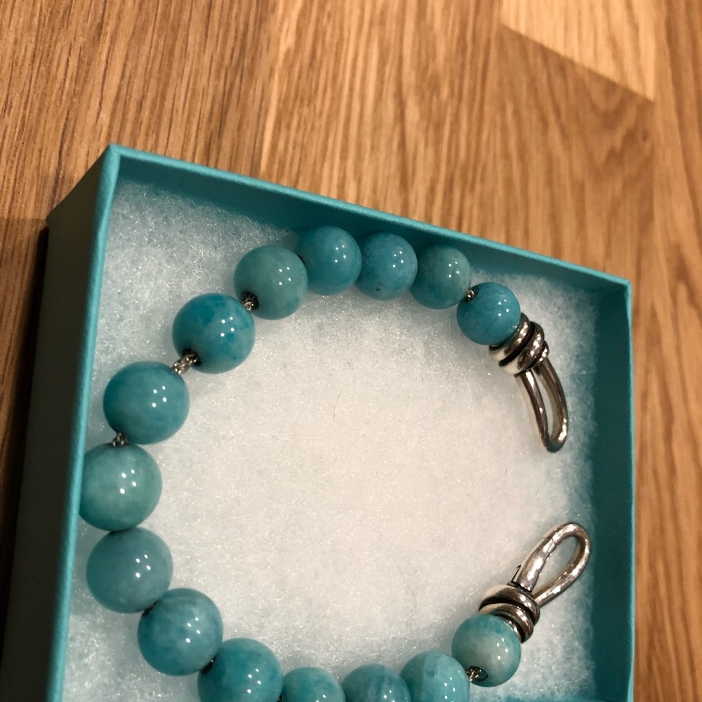 Tiffany knot bracelet